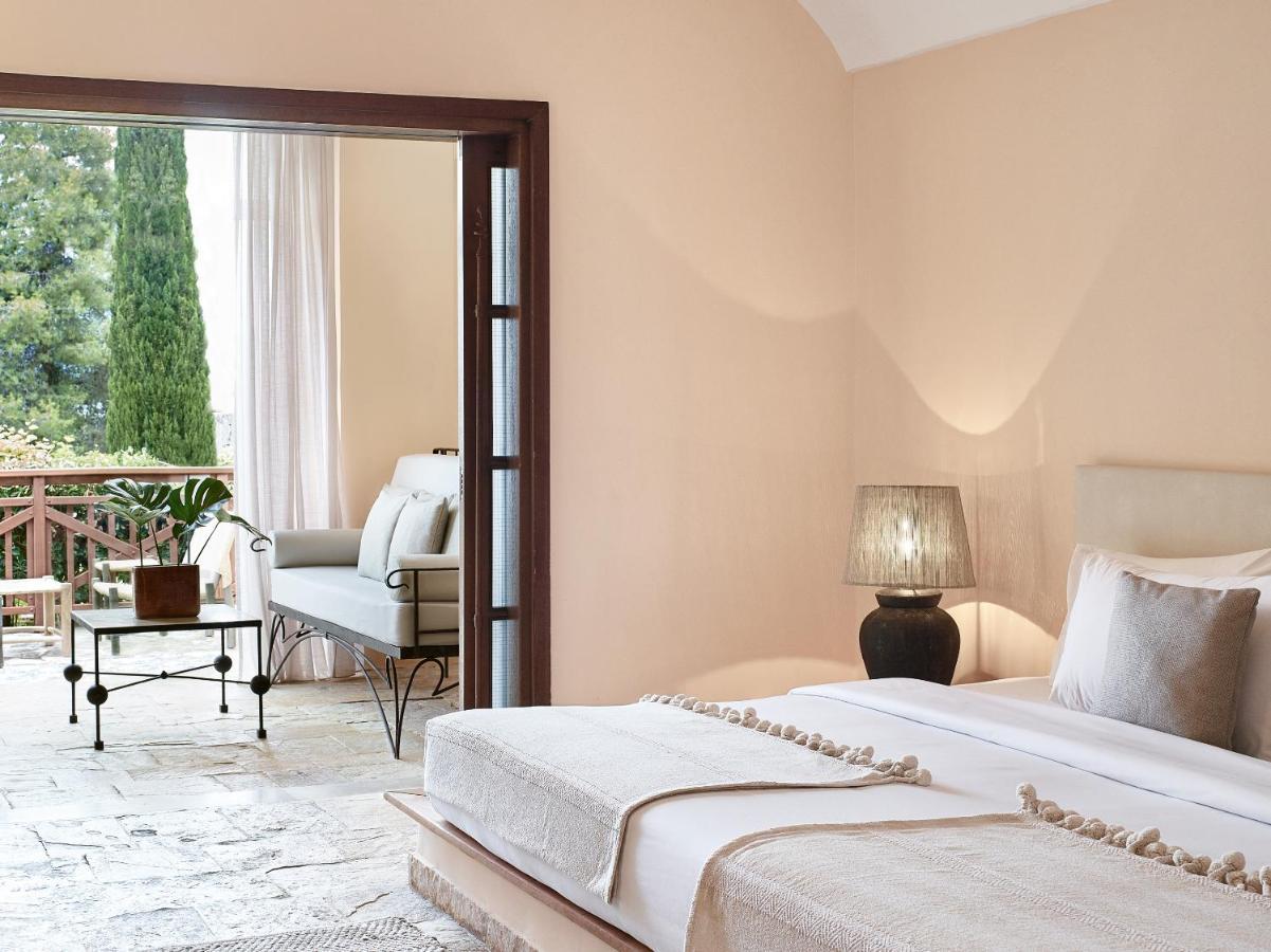 Grecotel Luxme Daphnila Bay (Adults Only) Дасия Екстериор снимка