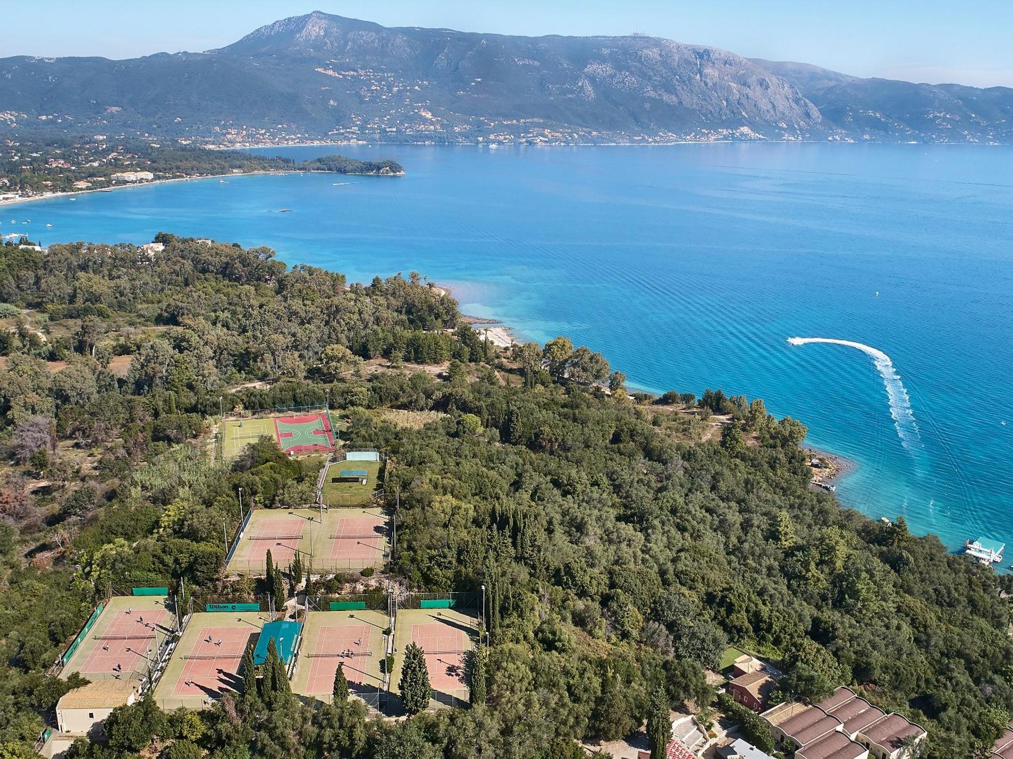 Grecotel Luxme Daphnila Bay (Adults Only) Дасия Екстериор снимка