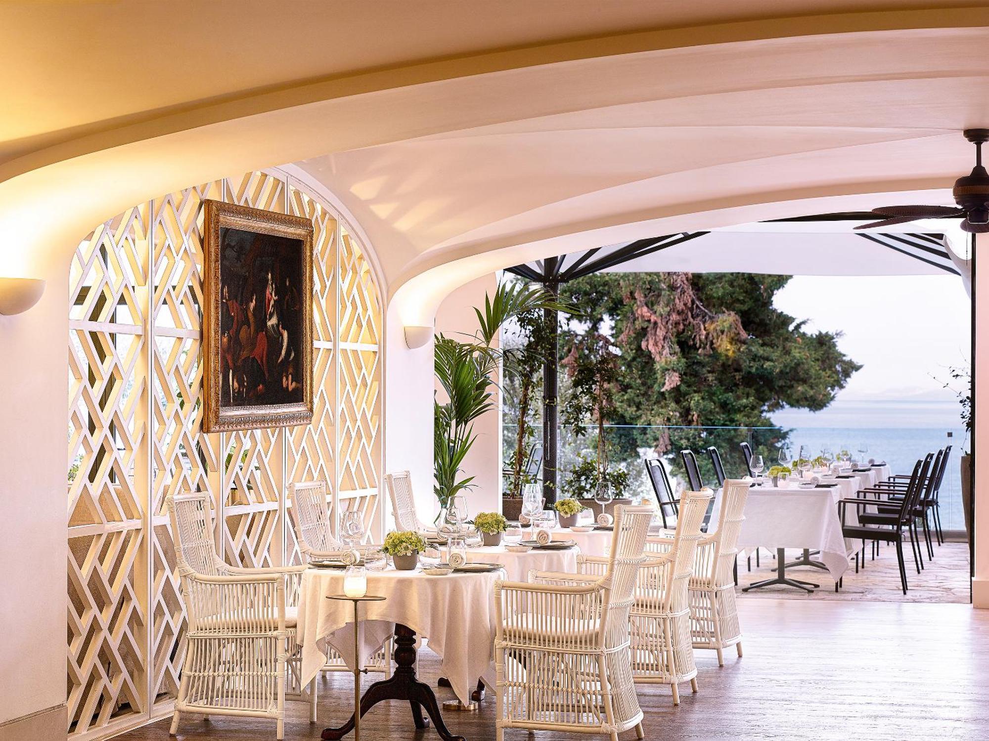 Grecotel Luxme Daphnila Bay (Adults Only) Дасия Екстериор снимка